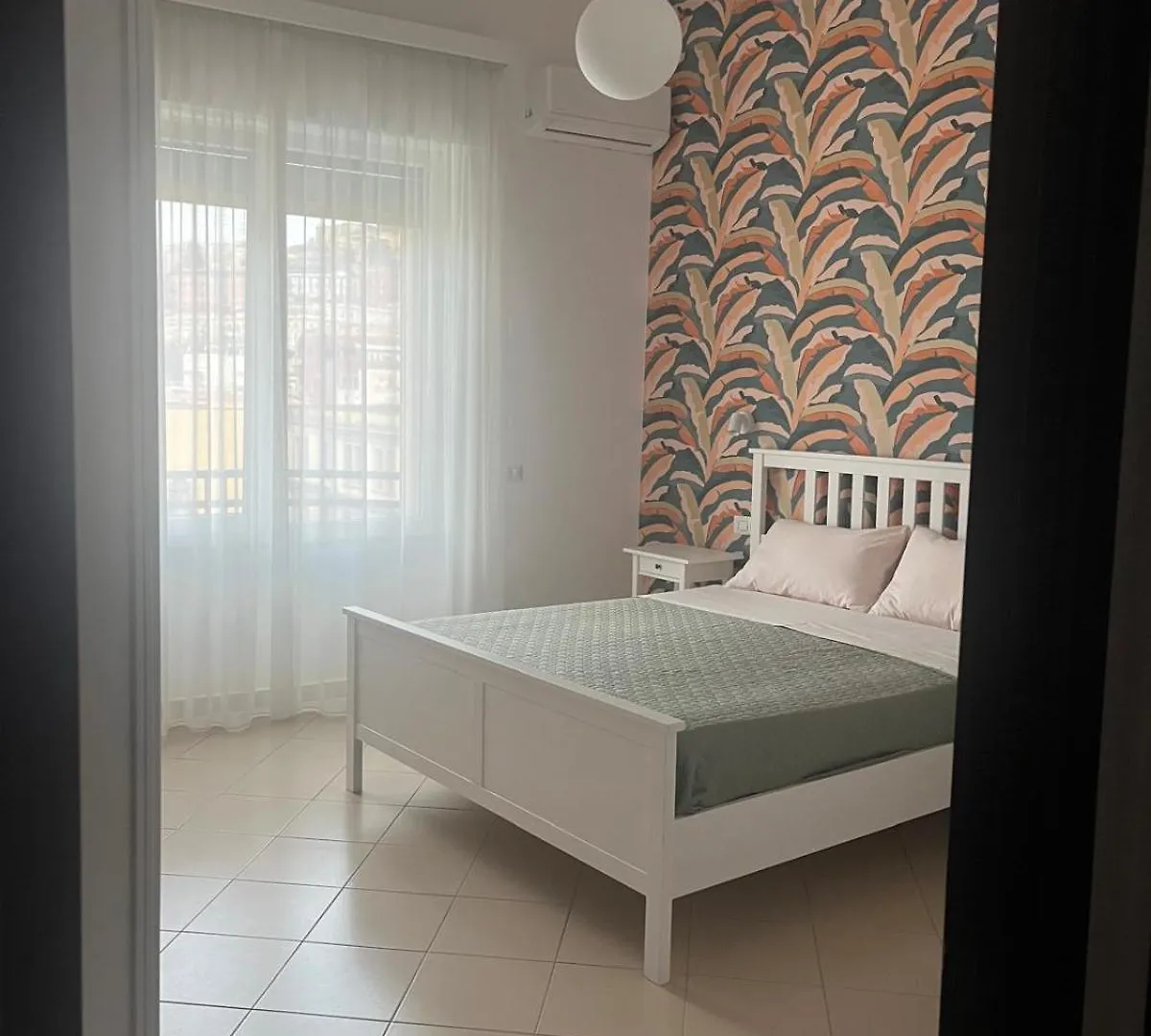Appartamento 83 Casa Del Sole Napoli 0*,  Italia